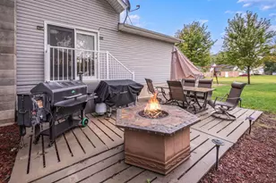 122 Lewis St W, Lewisville, MN 56060 - Photo 4