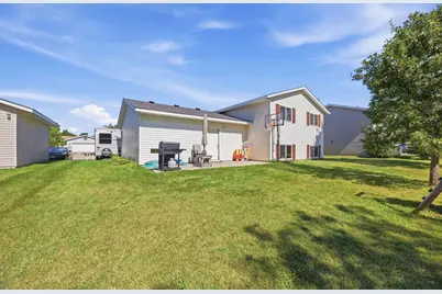 964 7th Avenue NW, Hutchinson, MN 55350 - Photo 22