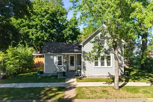 205 N 2nd St, New Richmond, WI 54017 - Photo 1