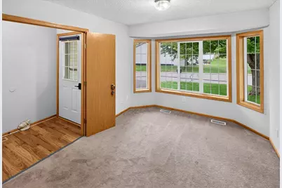 8002 Marsh Run Court, Rockford, MN 55373 - Photo 8