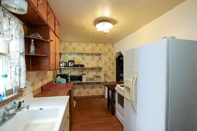 1327 Owen Avenue N, Glencoe, MN 55336 - Photo 6