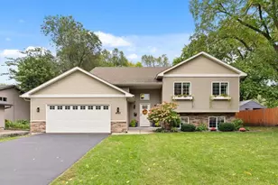 4720 Georgia Ave N, Crystal, MN 55428 - Photo 1