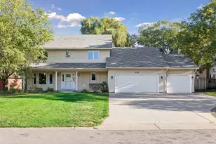 4166 Parkridge Dr, White Bear Lake, MN 55110 - Photo 2