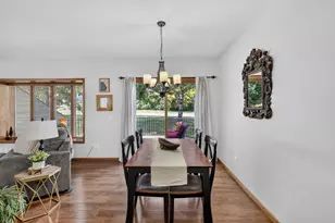 13315 Morgan Ave S, Burnsville, MN 55337 - Photo 8
