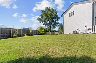 4936 Poppy Ln, Edina, MN 55435 - Photo 6