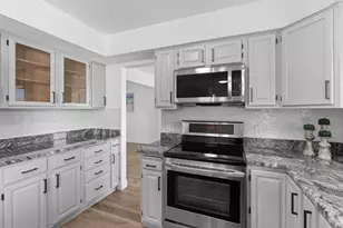 4936 Poppy Ln, Edina, MN 55435 - Photo 22