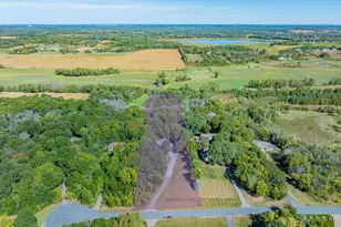 5450 Raven Point Rd, Prior Lake, MN 55372 - Photo 2