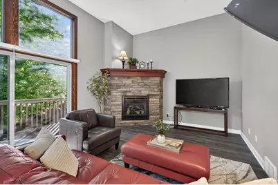 10251 Berkshire Road, Bloomington, MN 55437 - Photo 6