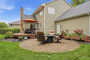 4875 Cottonwood Ln N, Plymouth, MN 55442 - Photo 12