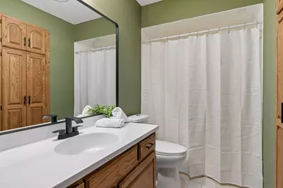 854 Palm Court, Maplewood, MN 55109 - Photo 24