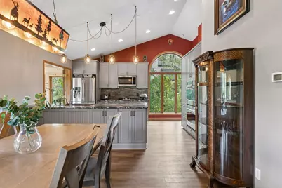 854 Palm Court, Maplewood, MN 55109 - Photo 12