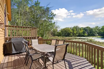 854 Palm Court, Maplewood, MN 55109 - Photo 8
