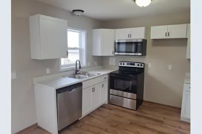 1304 17th Street SW Street SW, Faribault, MN 55021 - Photo 4