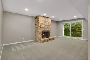 7 Wellesley Pl, Edina, MN 55436 - Photo 26