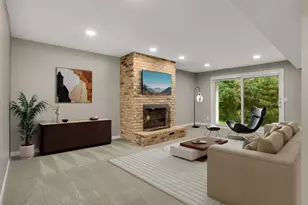 7 Wellesley Pl, Edina, MN 55436 - Photo 8