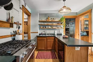 2121 E 22nd St, Minneapolis, MN 55404 - Photo 22