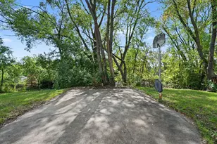 1170 Stoughton Ave, Chaska, MN 55318 - Photo 24