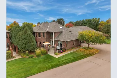 243 W Canyon Drive, Hudson, WI 54016 - Photo 2