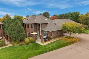 243 W Canyon Dr, Hudson, WI 54016 - Photo 2
