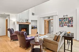 243 W Canyon Dr, Hudson, WI 54016 - Photo 8