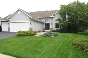 7059 Sussex Ln, Shakopee, MN 55379 - Photo 1