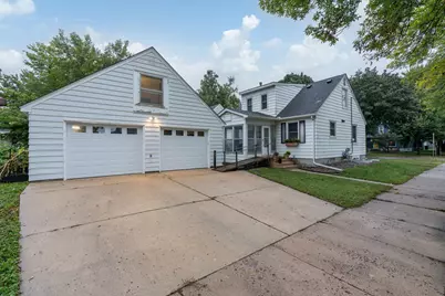 1204 N 4th Street, Mankato, MN 56001 - Photo 2