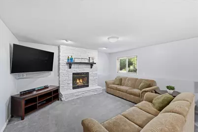 6747 Quantico Lane N, Maple Grove, MN 55311 - Photo 18