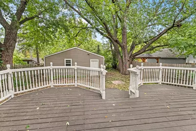 2697 8th Avenue E, North Saint Paul, MN 55109 - Photo 4