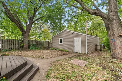 2697 8th Avenue E, North Saint Paul, MN 55109 - Photo 6