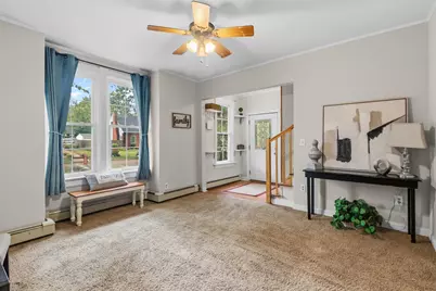 2697 8th Avenue E, North Saint Paul, MN 55109 - Photo 10