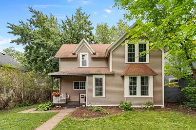 2697 8th Avenue E, North Saint Paul, MN 55109 - Photo 2