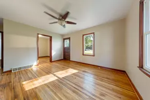 2210 2nd Ave NW, Faribault, MN 55021 - Photo 2
