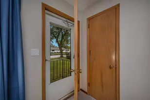 1023 Day St, Fairmont, MN 56031 - Photo 4