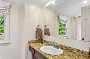 5220 Maddox Ln, Edina, MN 55436 - Photo 22