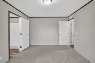 14750 W Burnsville Pkwy, Burnsville, MN 55306 - Photo 16