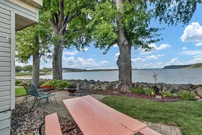 201 S Franklin Street #12, Lake City, MN 55041 - Photo 2