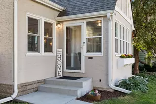 1318 Eleanor Ave, Saint Paul, MN 55116 - Photo 2