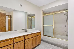 1432 Willow Creek Ln, Shoreview, MN 55126 - Photo 32