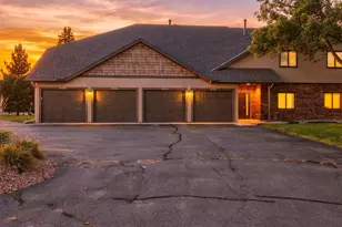 2032 Stockinger Dr, Saint Cloud, MN 56303 - Photo 1