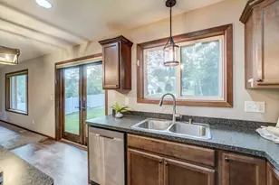 556 Pleasant Dr, Prescott, WI 54021 - Photo 6