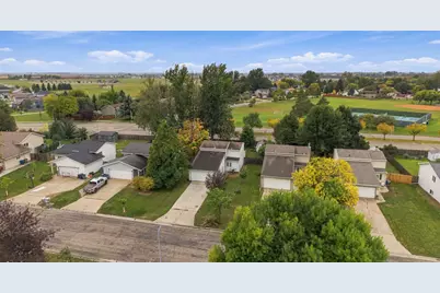 2637 29th Avenue S, Moorhead, MN 56560 - Photo 32