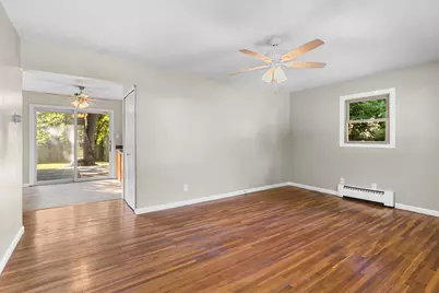 610 Grange Avenue N, Oakdale, MN 55128 - Photo 4