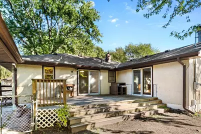 610 Grange Avenue N, Oakdale, MN 55128 - Photo 24