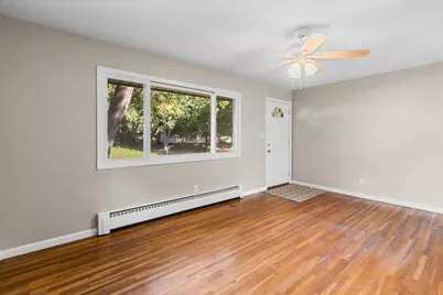 610 Grange Avenue N, Oakdale, MN 55128 - Photo 2