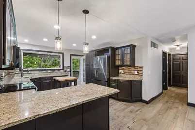 980 Carriage Lane, Chaska, MN 55318 - Photo 14