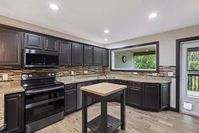 980 Carriage Lane, Chaska, MN 55318 - Photo 16