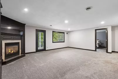 980 Carriage Lane, Chaska, MN 55318 - Photo 38