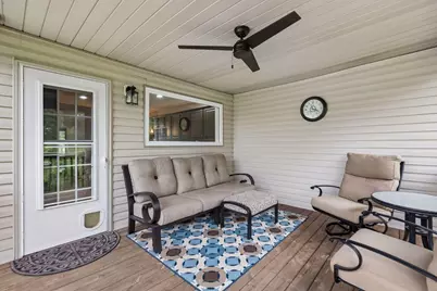 980 Carriage Lane, Chaska, MN 55318 - Photo 18