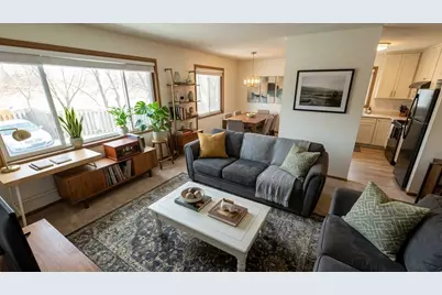 808 9th Avenue SE, Minneapolis, MN 55414 - Photo 2