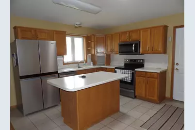 2004 16th Street SW, Austin, MN 55912 - Photo 8